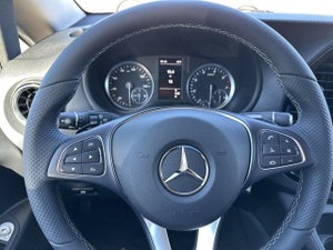 2023 Mercedes-Benz Metris Passenger