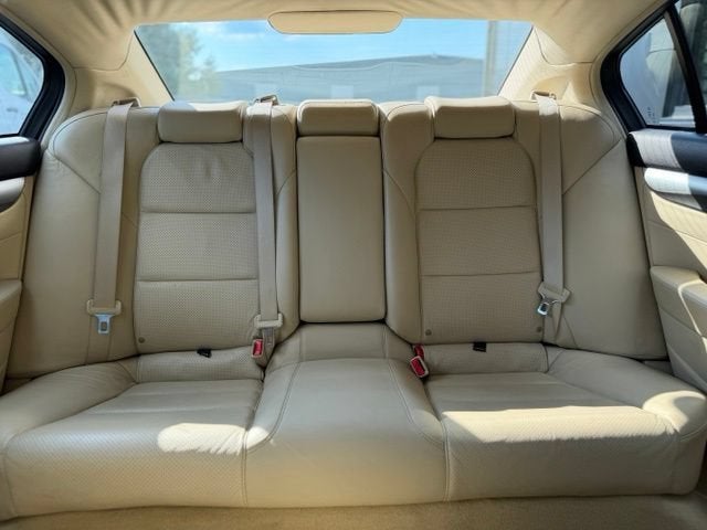 2010 Acura TL 3.5 w/Technology Package