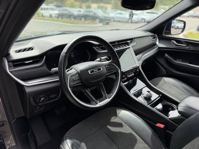 2022 Jeep Grand Cherokee L Altitude