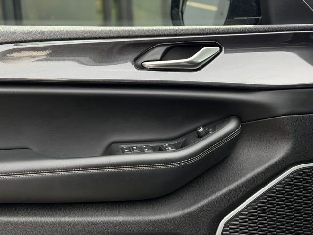 2022 Jeep Grand Cherokee L Altitude