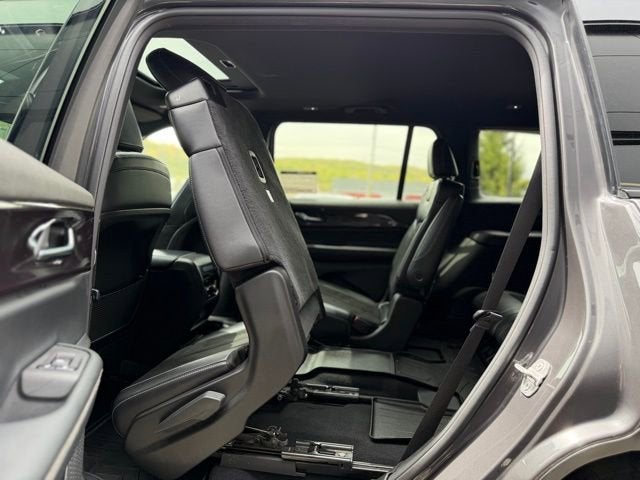2022 Jeep Grand Cherokee L Altitude