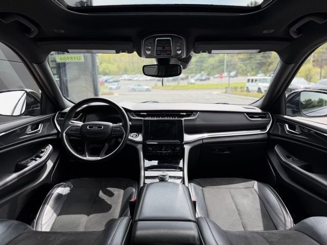 2022 Jeep Grand Cherokee L Altitude
