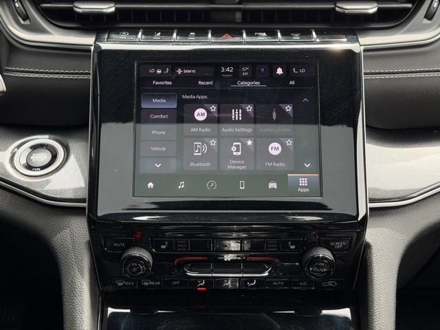 2022 Jeep Grand Cherokee L Altitude