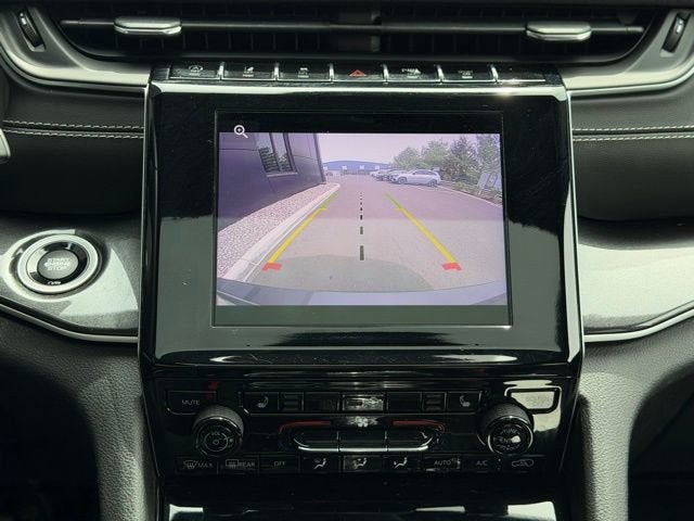 2022 Jeep Grand Cherokee L Altitude