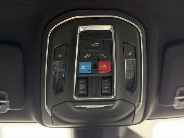 2022 Jeep Grand Cherokee L Altitude