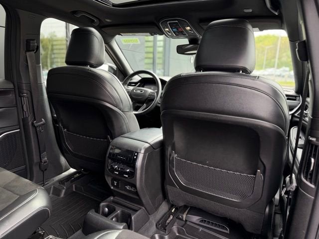 2022 Jeep Grand Cherokee L Altitude