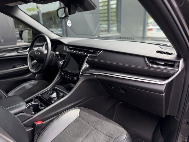 2022 Jeep Grand Cherokee L Altitude