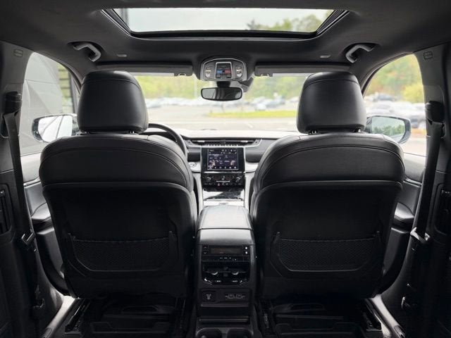 2022 Jeep Grand Cherokee L Altitude