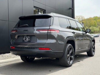 2022 Jeep Grand Cherokee L Altitude