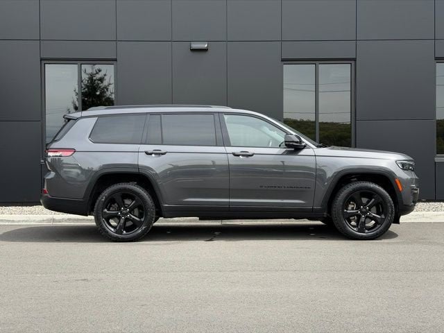 2022 Jeep Grand Cherokee L Altitude