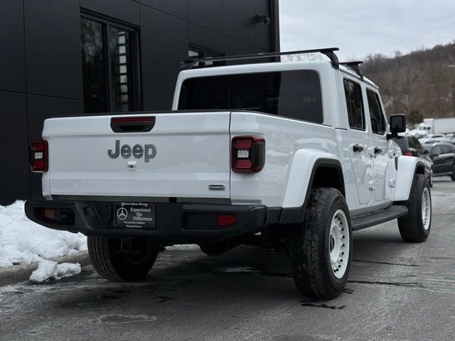 2021 Jeep Gladiator Overland