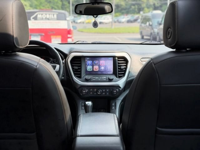 2017 GMC Acadia SLT-1