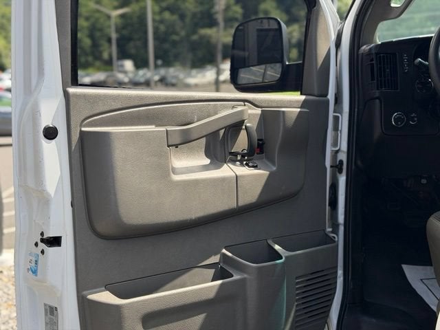 2020 GMC Savana 2500 Work Van