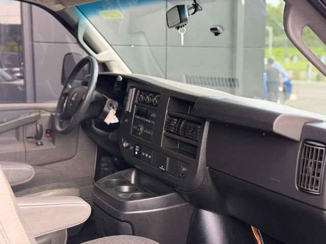 2020 GMC Savana 2500 Work Van