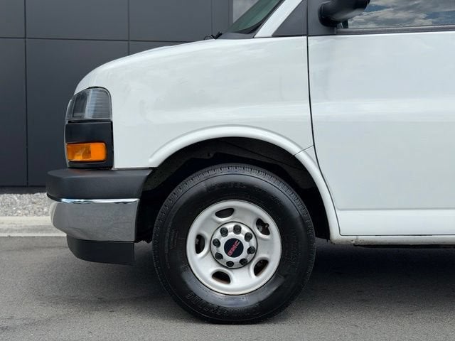 2020 GMC Savana 2500 Work Van