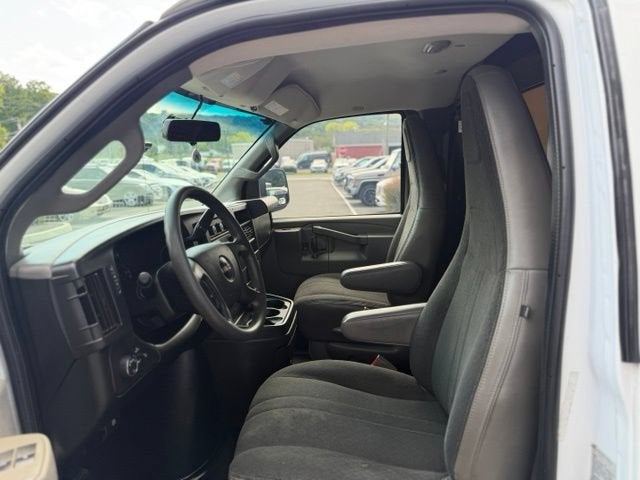 2020 GMC Savana 2500 Work Van