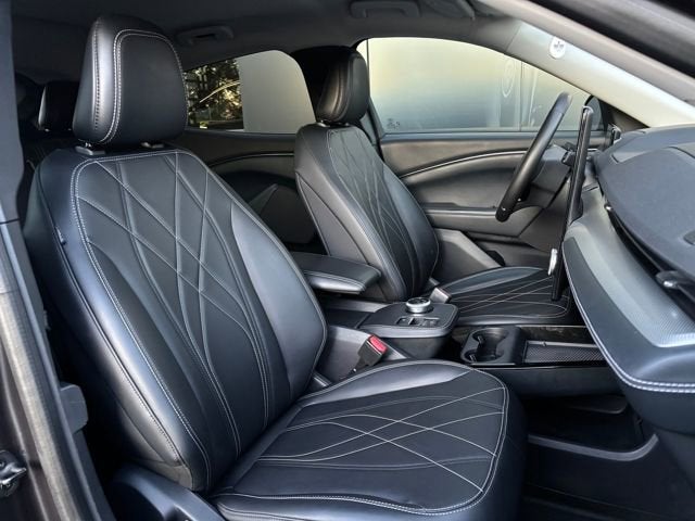 2021 Ford Mustang Mach-E Select