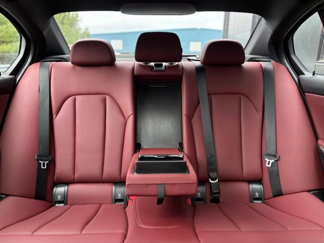 2023 BMW 3 Series 330i xDrive