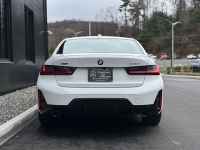2023 BMW 3 Series 330i xDrive