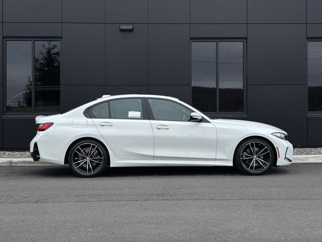 2023 BMW 3 Series 330i xDrive