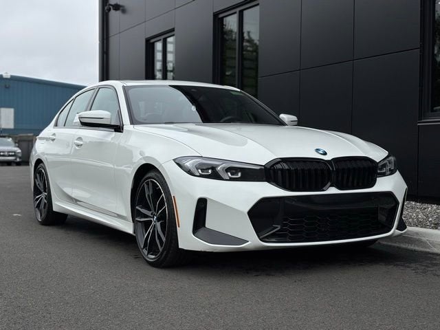 2023 BMW 3 Series 330i xDrive