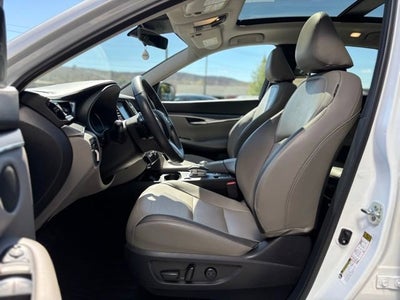 2023 INFINITI QX50 LUXE