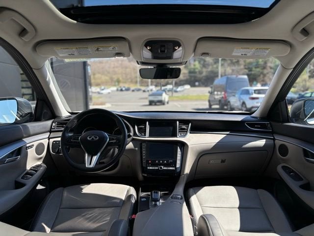 2023 INFINITI QX50 LUXE