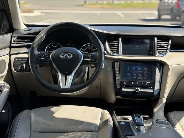 2023 INFINITI QX50 LUXE