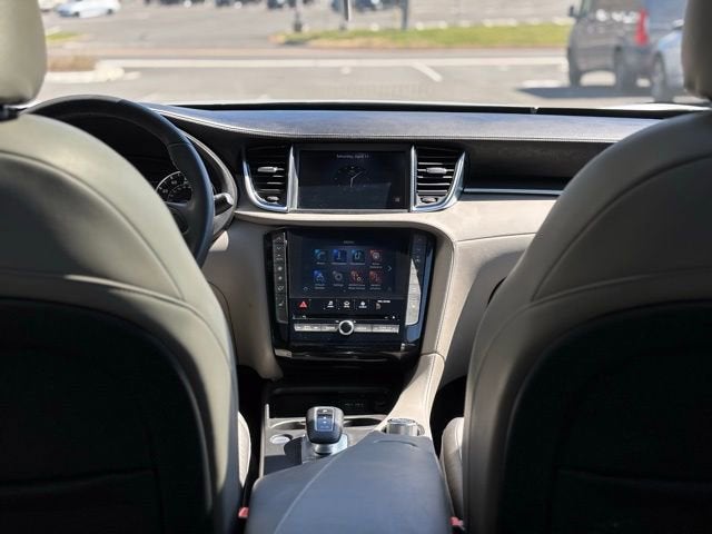 2023 INFINITI QX50 LUXE