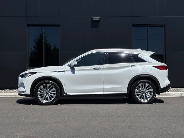 2023 INFINITI QX50 LUXE