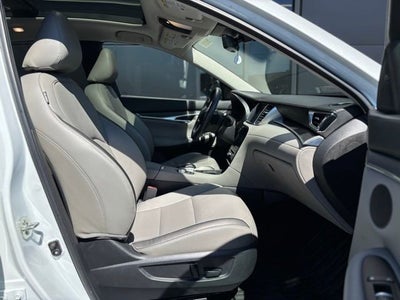 2023 INFINITI QX50 LUXE