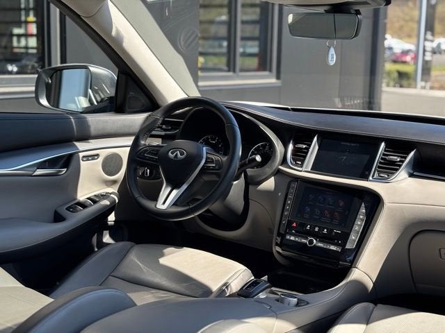 2023 INFINITI QX50 LUXE