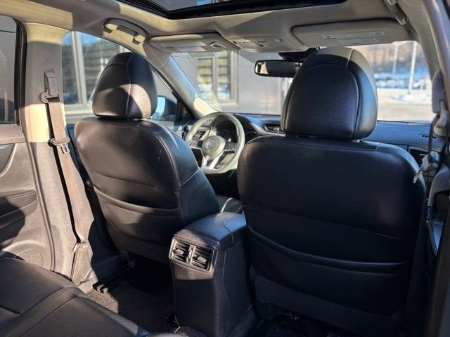 2017 Nissan Rogue SL