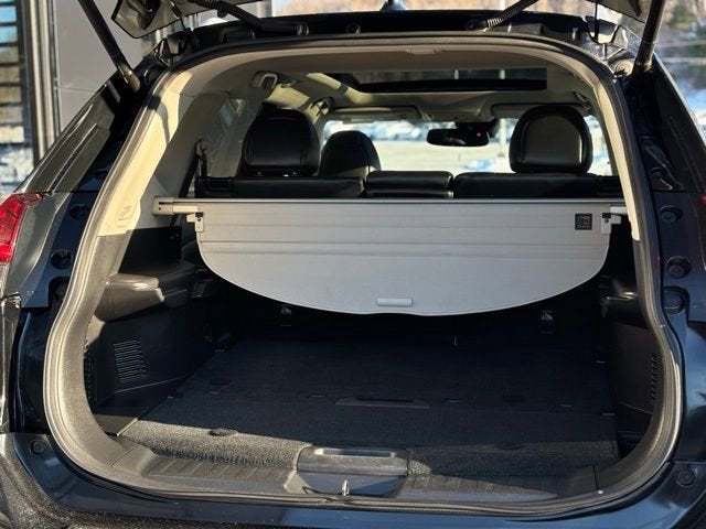 2017 Nissan Rogue SL