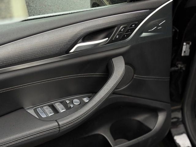 2024 BMW X4 xDrive30i