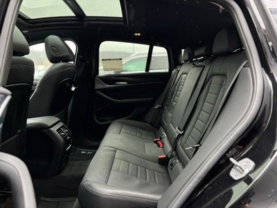 2024 BMW X4 xDrive30i