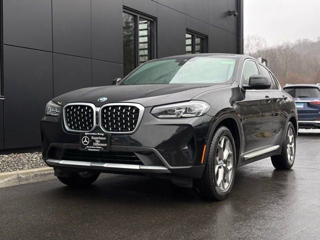 2024 BMW X4 xDrive30i