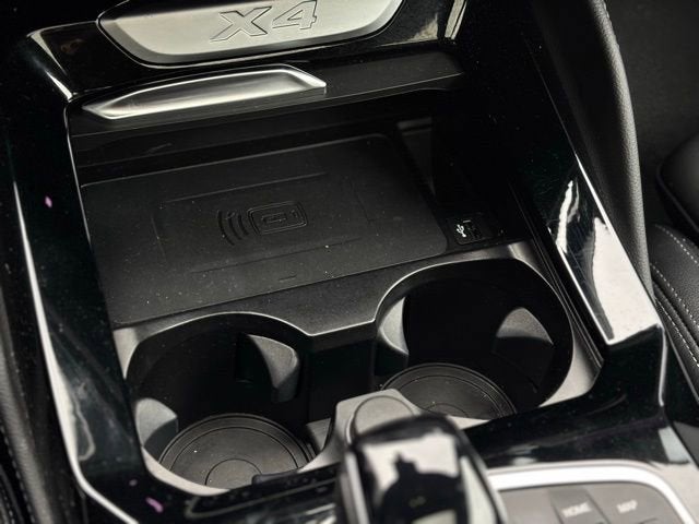 2024 BMW X4 xDrive30i