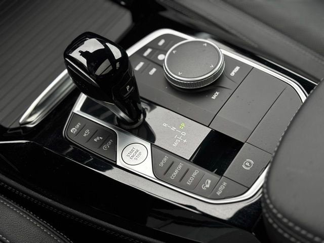 2024 BMW X4 xDrive30i
