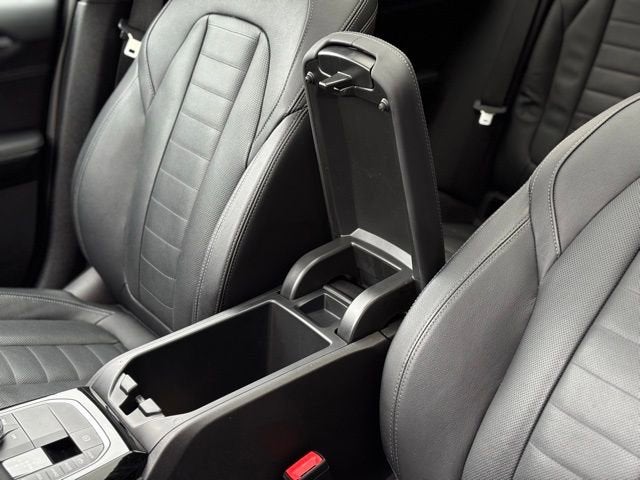 2024 BMW X4 xDrive30i