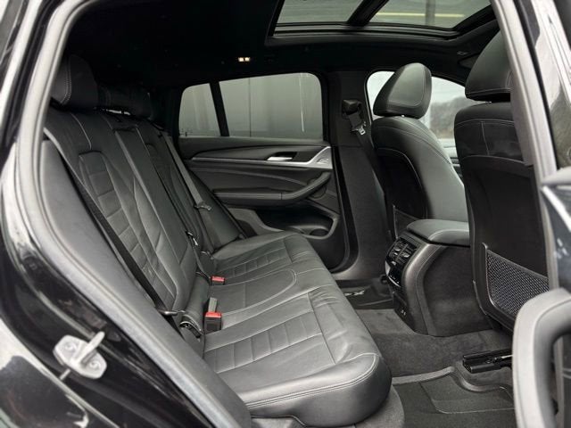 2024 BMW X4 xDrive30i