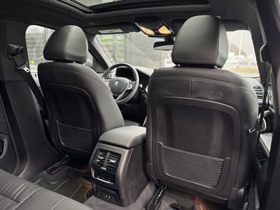 2024 BMW X4 xDrive30i