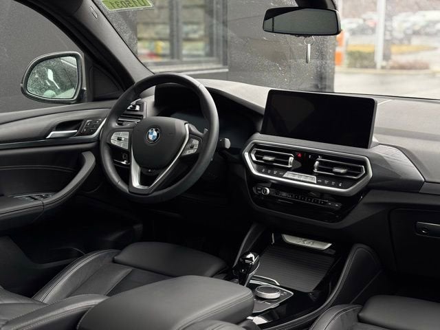 2024 BMW X4 xDrive30i