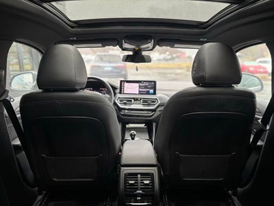 2024 BMW X4 xDrive30i