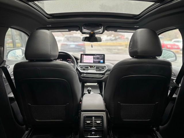 2024 BMW X4 xDrive30i