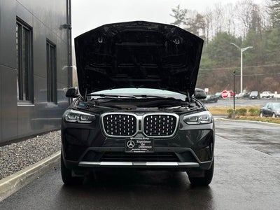 2024 BMW X4 xDrive30i