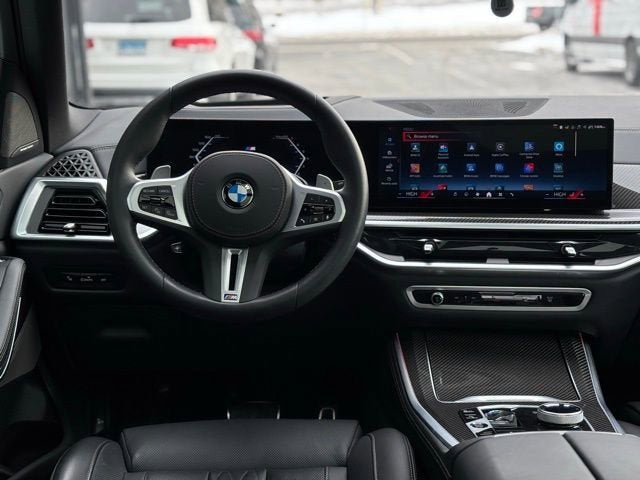 2025 BMW X5 M60i