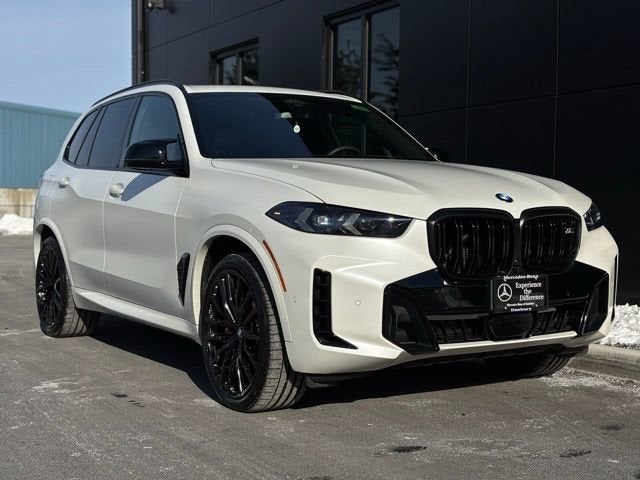 2025 BMW X5 M60i