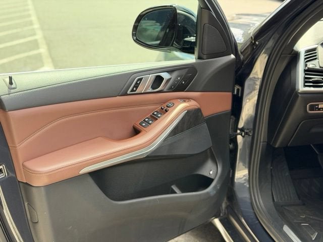 2022 BMW X5 xDrive45e