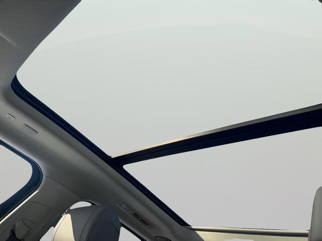 2023 Toyota Sequoia Base